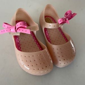 Mini Melissa Mary Jane Light Pink -size 8 - Gently Used